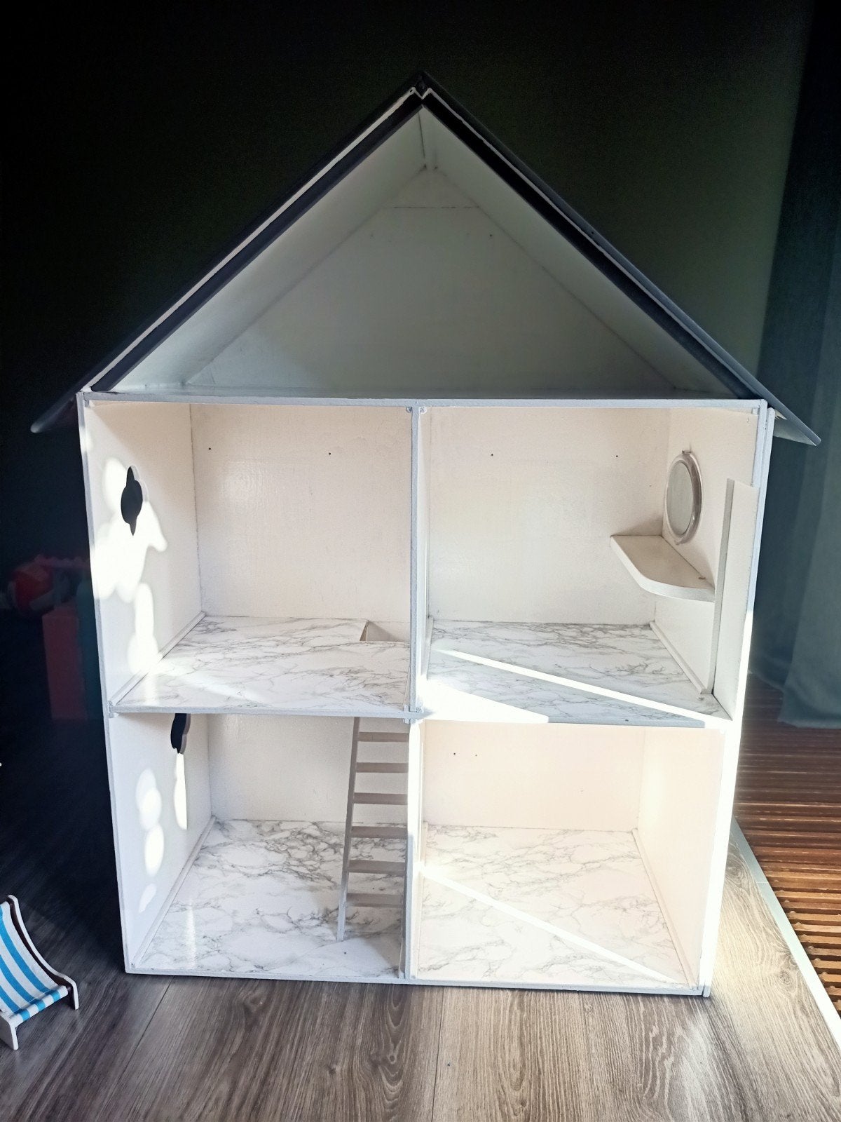 Houten poppenhuis, Kinderen en Baby's, Speelgoed | Poppenhuizen, Ophalen, Gebruikt, Poppenhuis