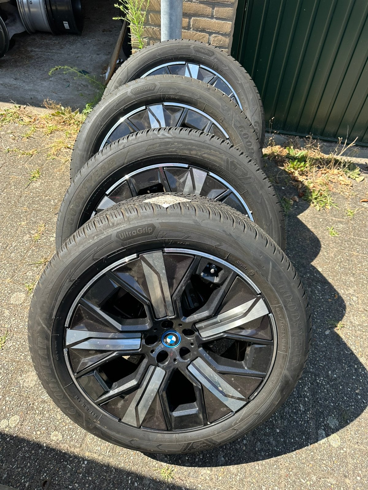 Originele Bmw IX 21” winterset Style 1011, Auto-onderdelen, Banden en Velgen, Ophalen, 255 mm, Banden en Velgen, Bmw