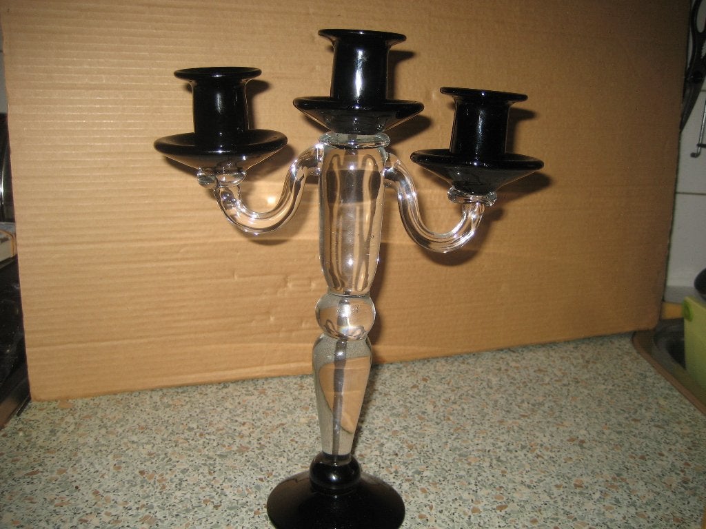 Drie armige twee kleurige glazen kandelaar, Ophalen, Glas