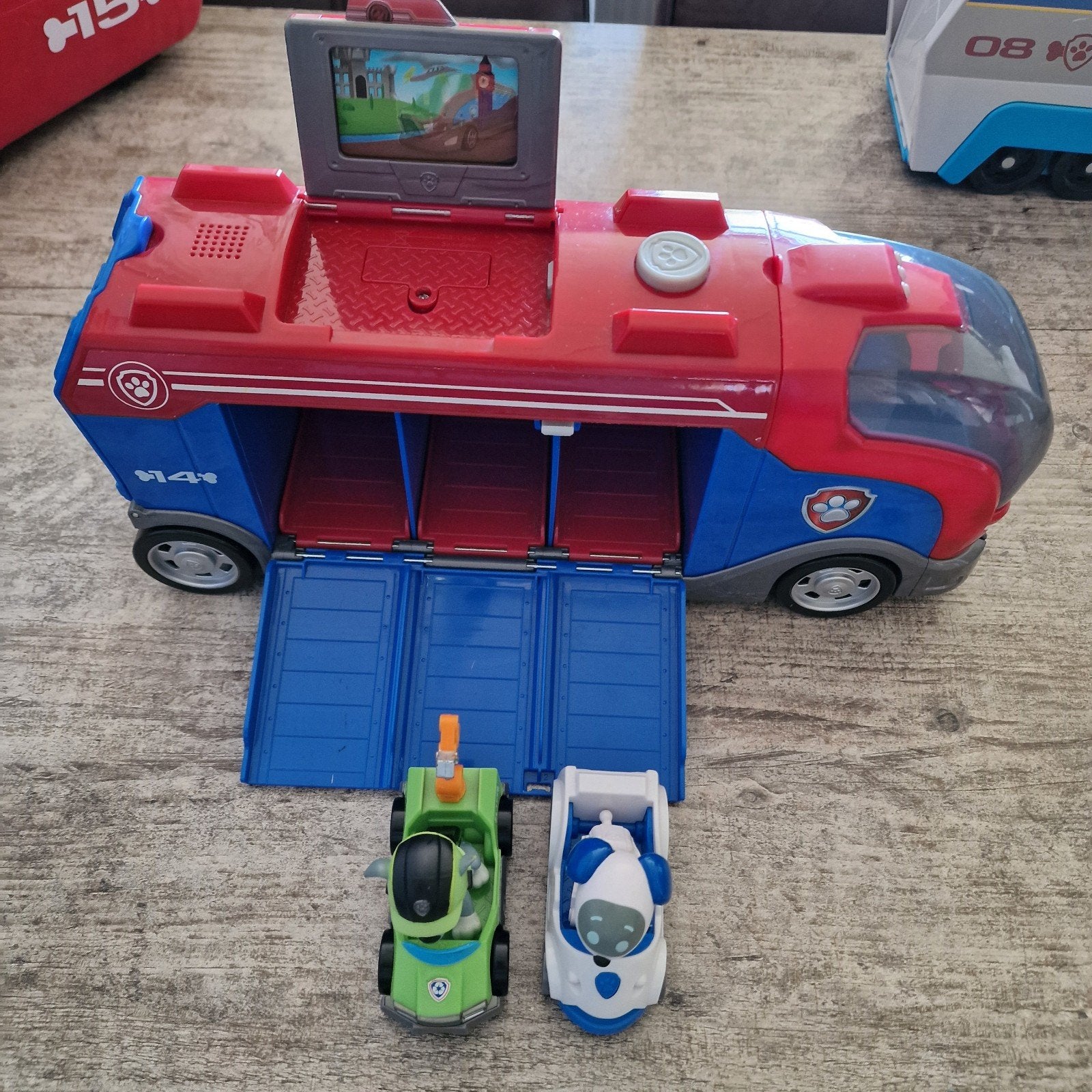 Paw Patrol Patroller met 2 voertuigen, Ophalen, Gebruikt