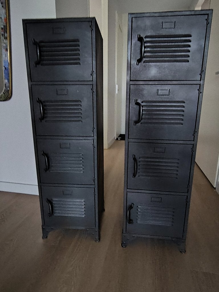 Donkergrijs metalen lockers met 4 vakken, Ophalen, Gebruikt, Industriële stijl