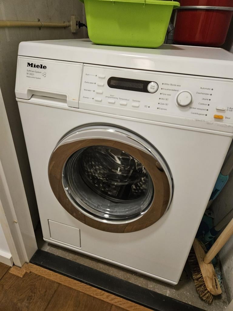 Miele SoftCare System W 3821 wasmachine, Ophalen