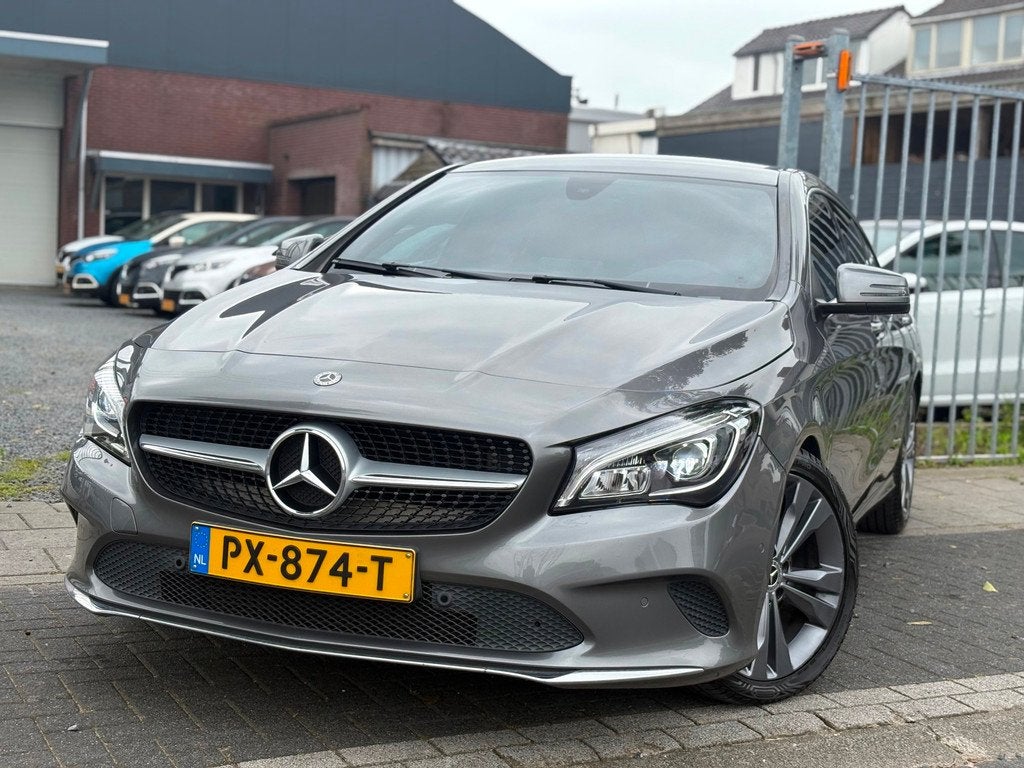 Mercedes-Benz CLA-klasse Shooting Brake 180 Business Solutio, Auto's, CLA, 730 kg, Gebruikt, 4 cilinders
