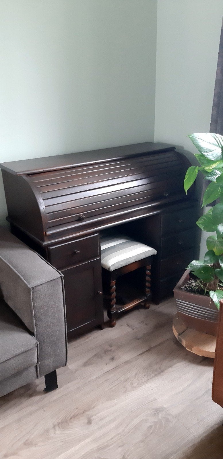 Secretaire: nog mooi met veel opbergruimte. GRATIS zsm, Ophalen, Gebruikt, Hout, 100 tot 150 cm