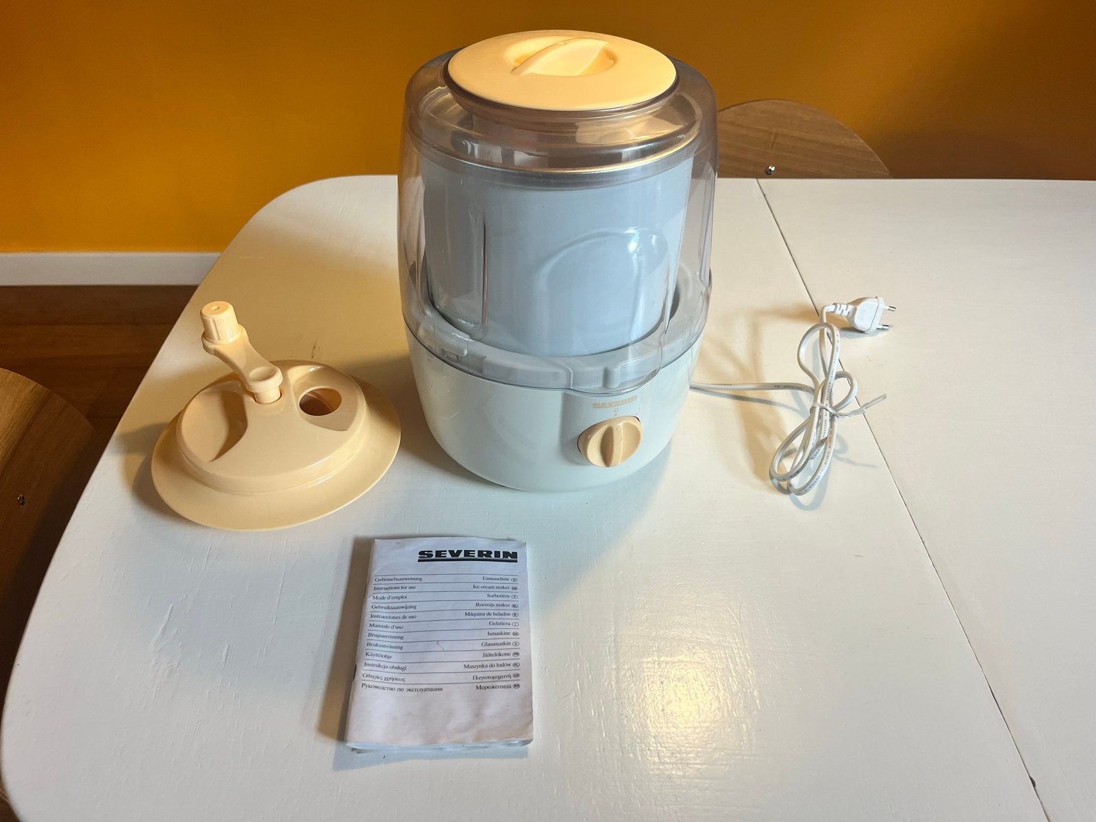 Severin IJsmachine / Roomijs maker, Ophalen, Zo goed als nieuw, Koelelement