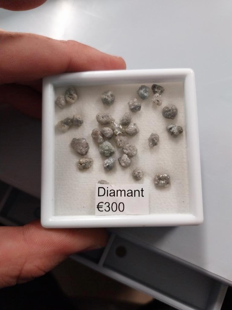 Lot van kleine grijze diamanten voor goudsmeden, Sieraden, Tassen en Uiterlijk, Edelstenen, Ophalen of Verzenden