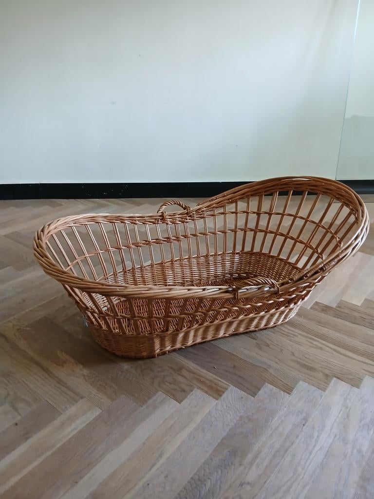 Rotan babywieg / wasmand / opbergmand, Antiek en Kunst, Ophalen of Verzenden
