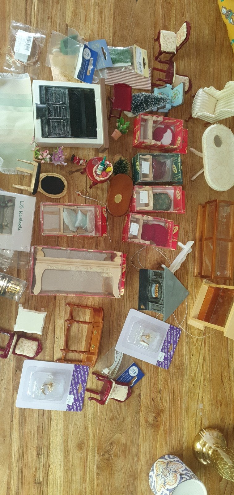 Grote collectie miniatuur poppenhuis meubels en accessoires, Ophalen of Verzenden, Zo goed als nieuw, Poppenhuis