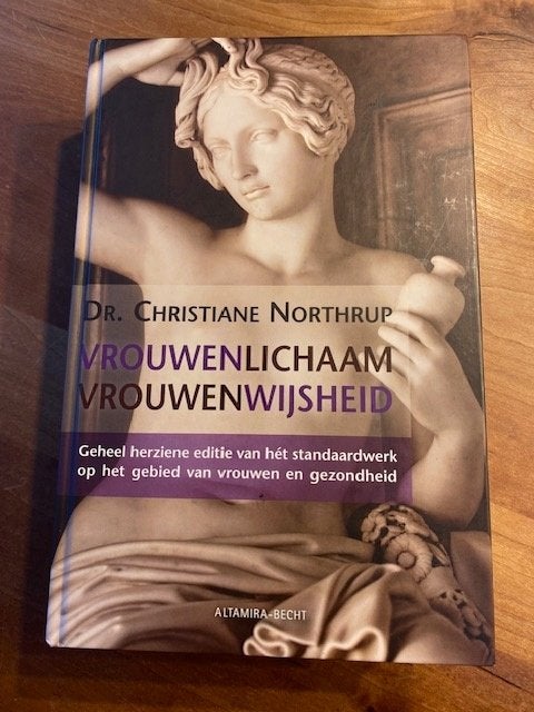 Vrouwenlichaam, vrouwenwijsheid - ISBN 9789069638713, Boeken, Ophalen of Verzenden, Zo goed als nieuw, Gezondheid en Conditie