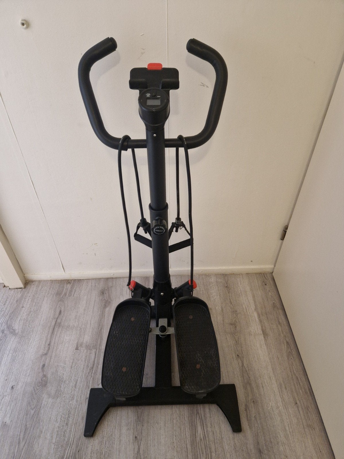Compacte Stepper met Handvatten en Weerstandsbanden, Sport en Fitness, Ophalen, Stepapparaat, Zo goed als nieuw, Metaal