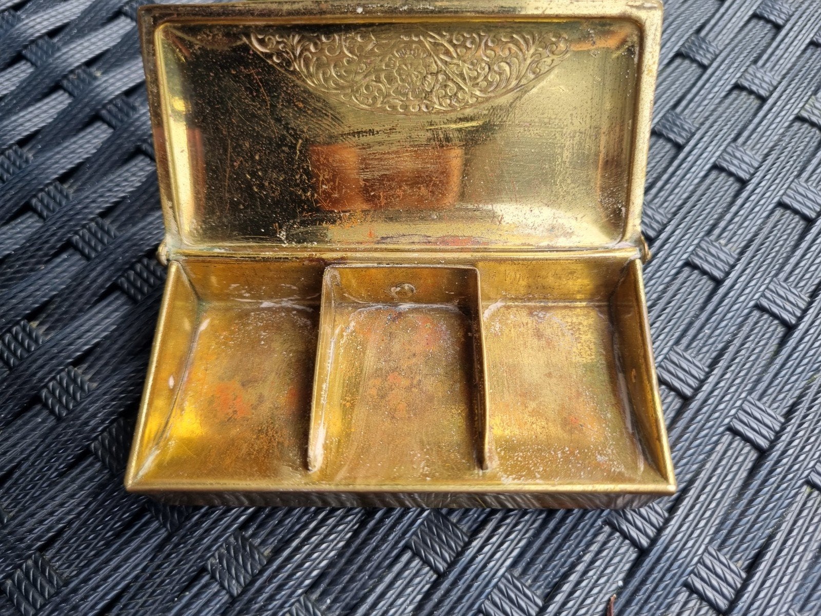 Postzegelhouder.art nouveau, Ophalen
