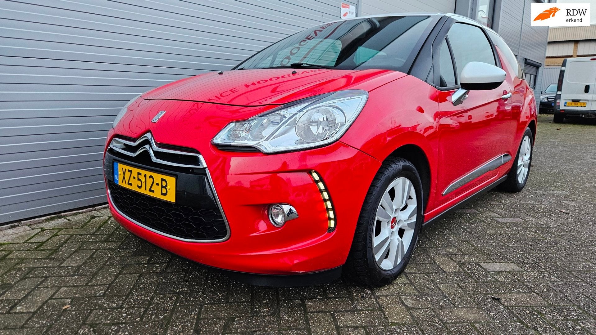 Citroen DS3 1.2 VTi So Chic | Apk 01-2027, Auto's, Voorwielaandrijving, Euro 5, Stof, Gebruikt