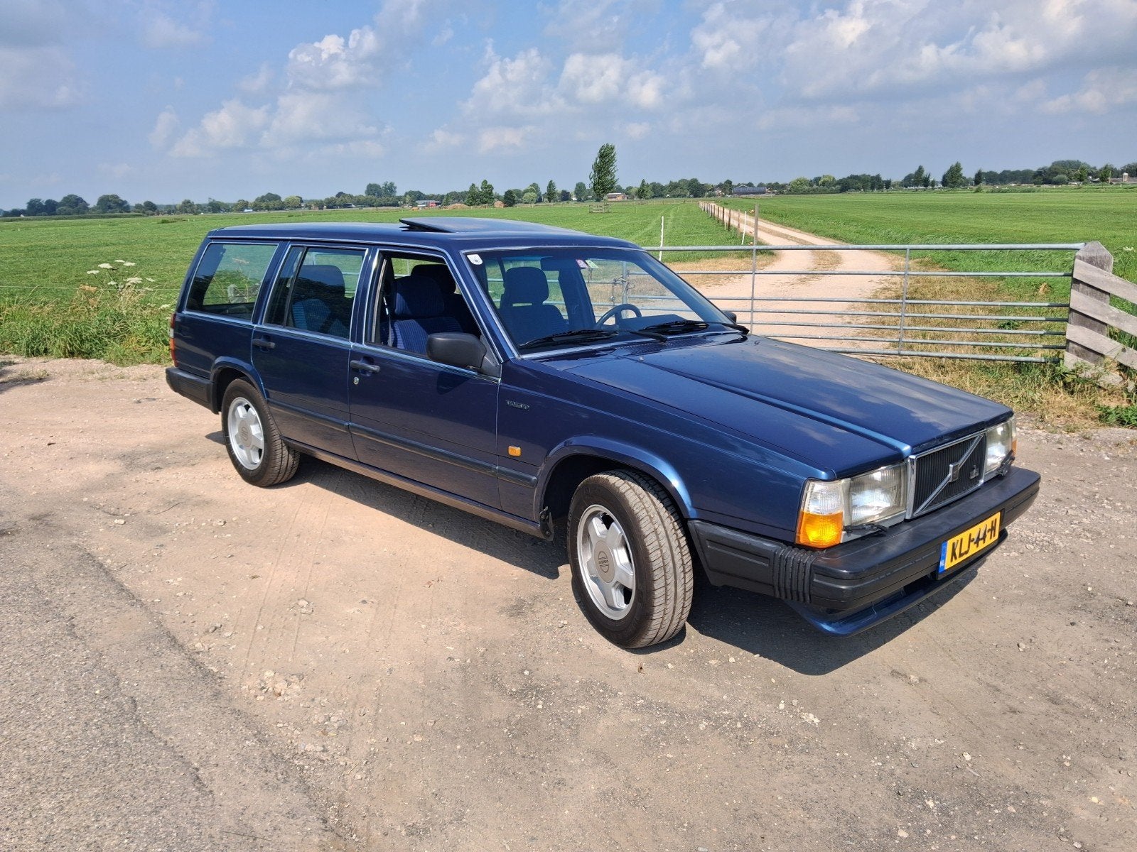 Volvo 740GLE, Auto's, Volvo, Particulier, ABS, Centrale vergrendeling, Elektrische ramen, Trekhaak, Benzine, Stationwagon, Handgeschakeld