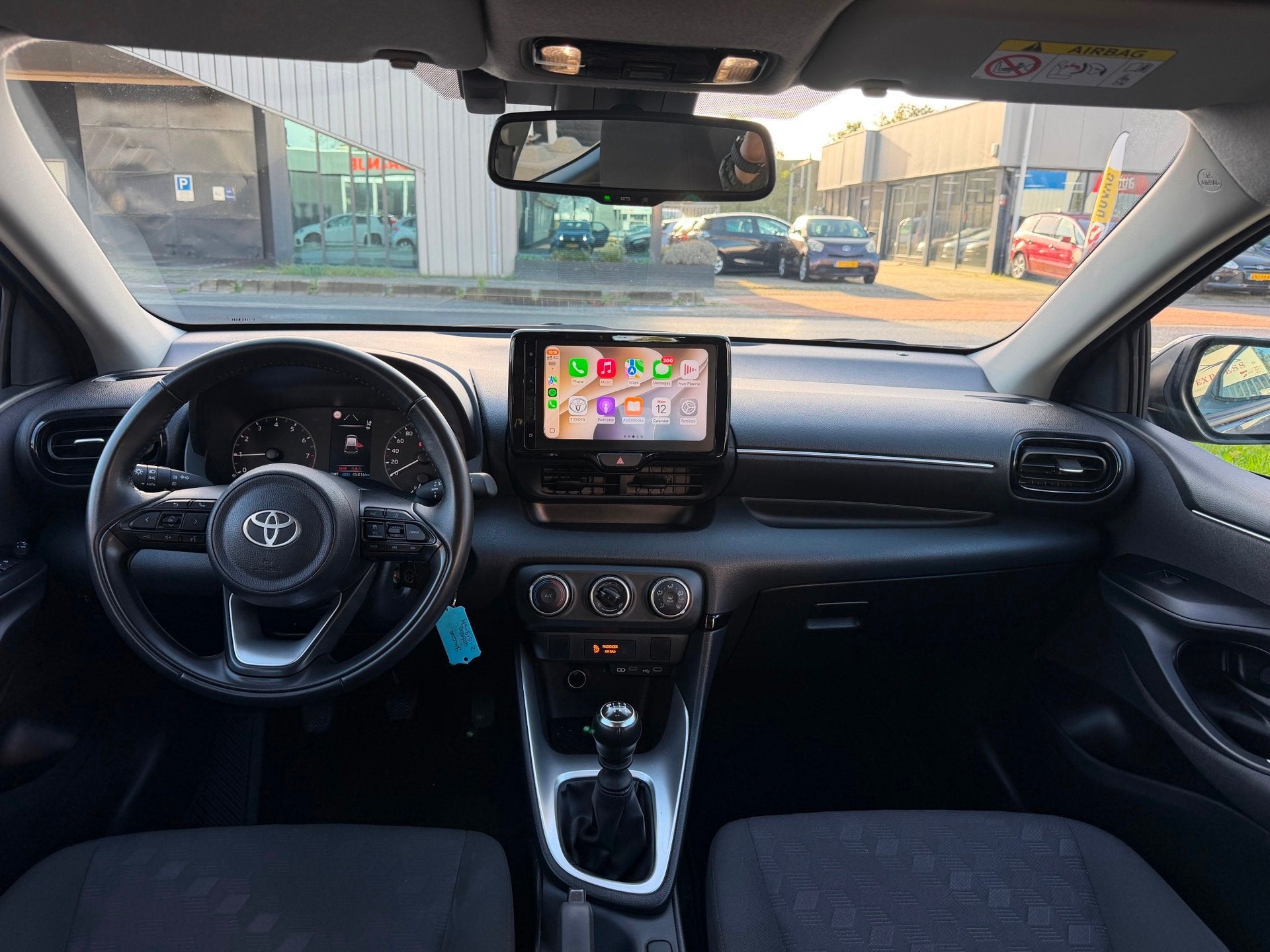 Toyota Yaris 1.5 VVT-i Active/Airco/Navi/Cruise/1E Eigenaar/, Auto's, 125 pk, Euro 6, Bedrijf, Handgeschakeld
