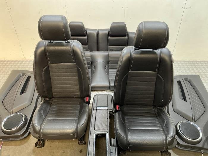 Bekleding Set (compleet) van een Ford Usa Mustang (Mustang 0, 12 maanden garantie, Gebruikt, -, -