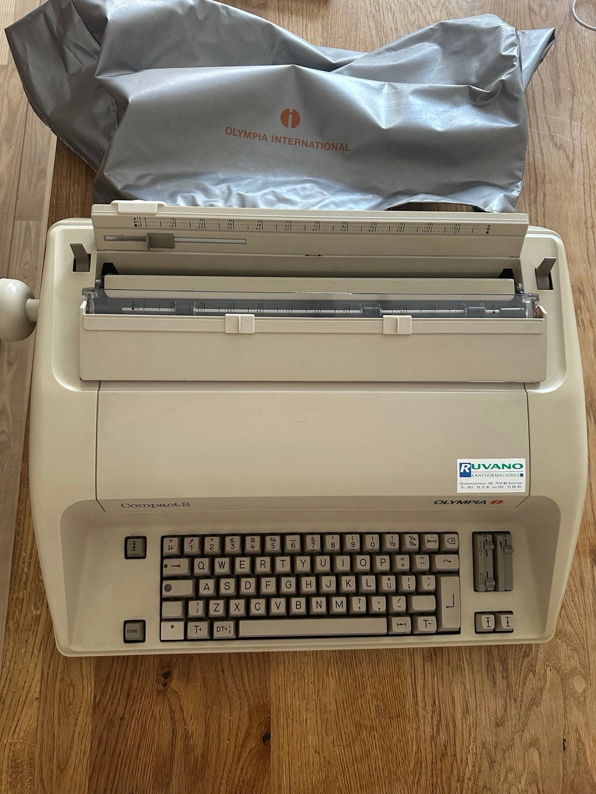 Olympia Compact S Typewriter, Diversen, Typemachines, Ophalen of Verzenden, Gebruikt