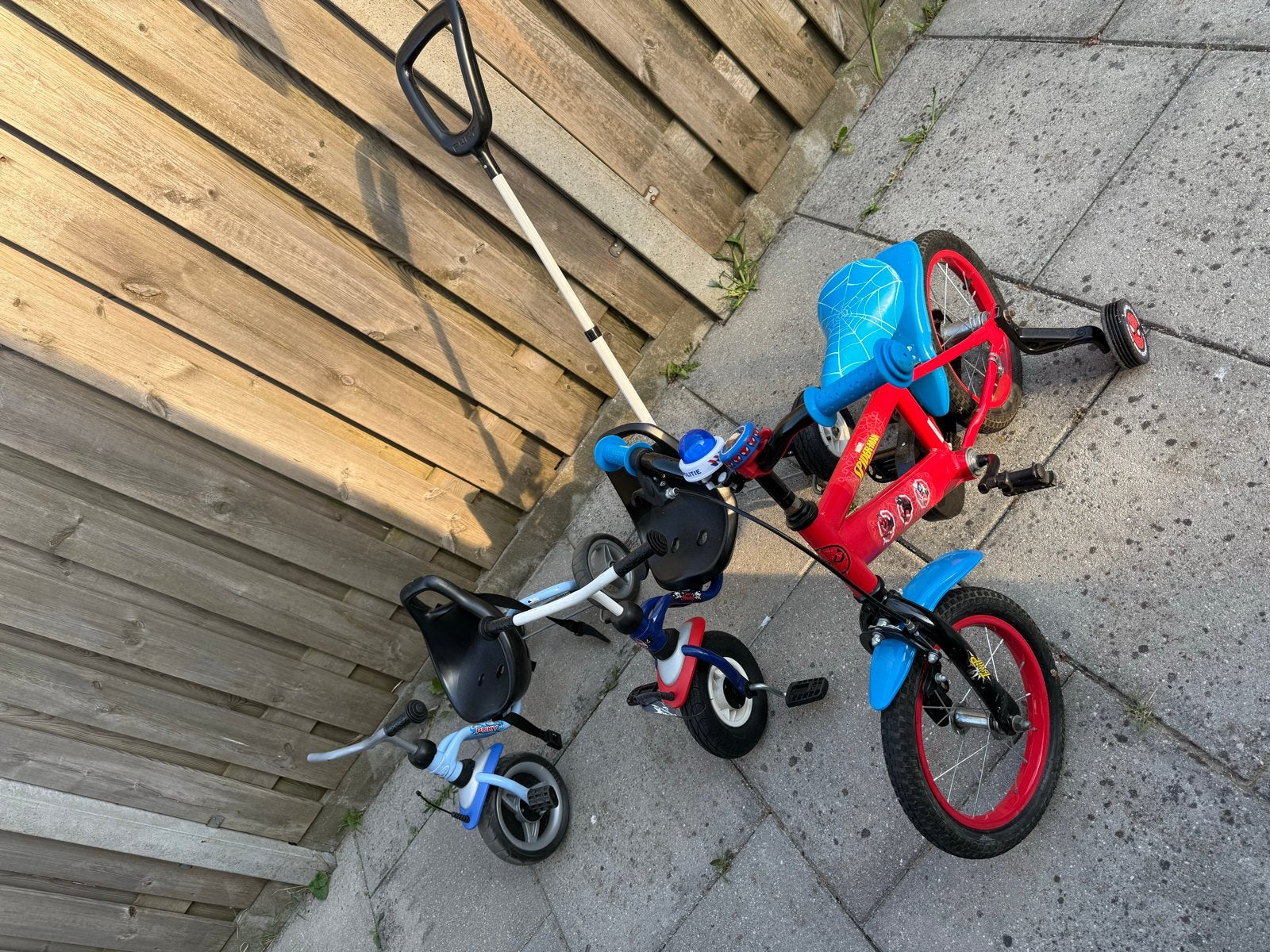 3 Kinderfietsen - Kunnen nog een ronde mee, Ophalen, Gebruikt, Minder dan 16 inch, Zijwieltjes