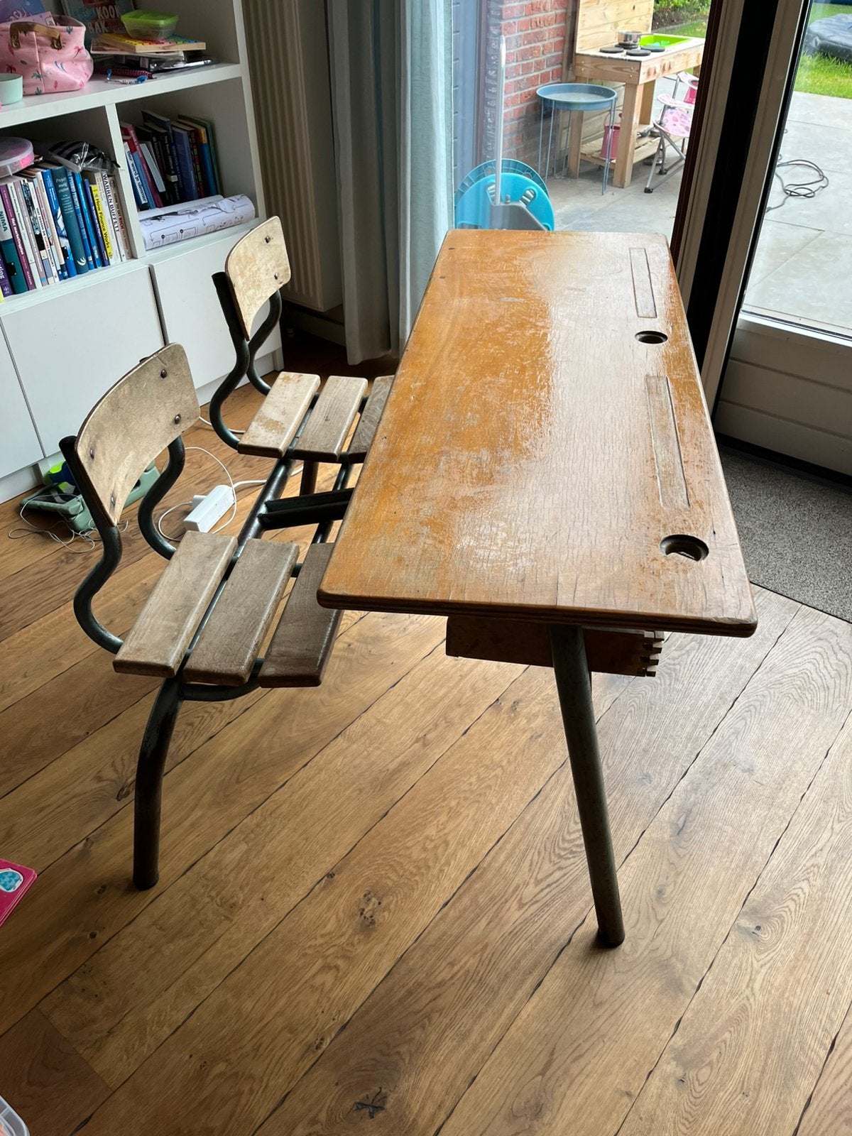 Oud schoolbankje  uit frankrijk, Opbergruimte, Gebruikt, 120 cm, Hout