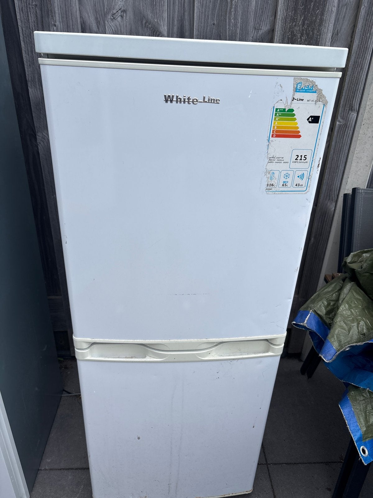 Whiteline koelkast met matig werkende vriezer, Ophalen, 150 tot 200 liter, Gebruikt, Met aparte vriezer