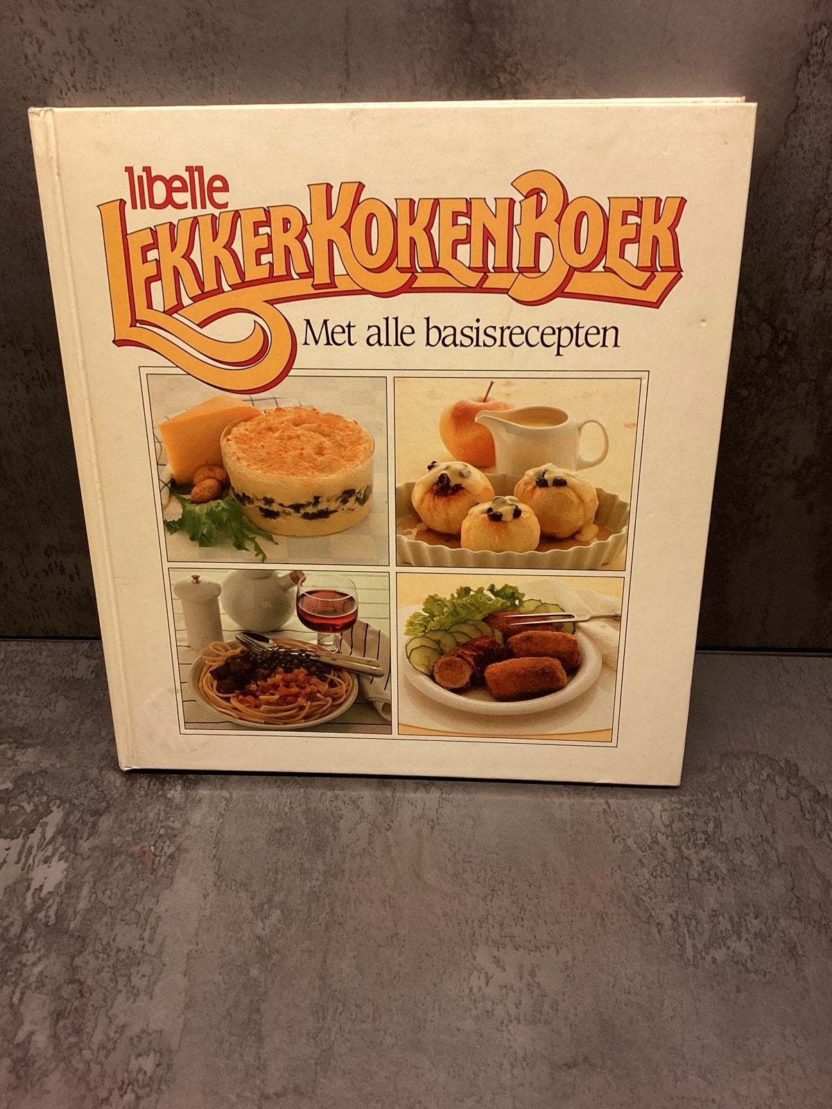 Libelle Lekker Kookboek - Met alle basisrecepten, Ophalen of Verzenden, Zo goed als nieuw, Voorgerechten en Soepen
