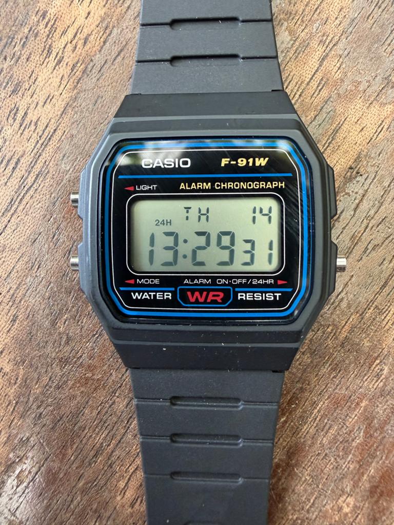 Ollee Watch One: Casio F-91W Retro Smartwatch, Ophalen of Verzenden, Zo goed als nieuw, Zwart