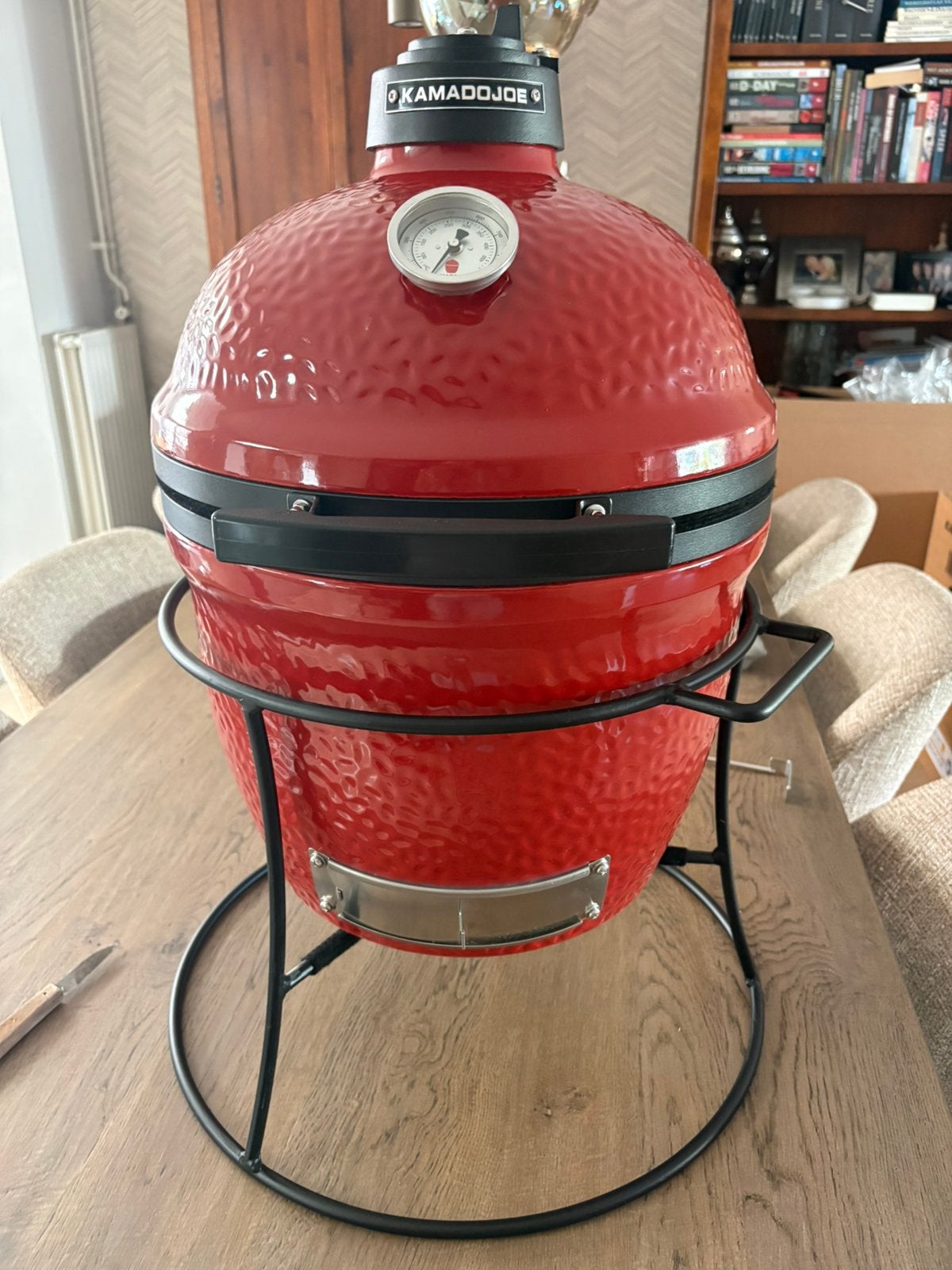 Kamado Joe junior helemaal nieuw, kleur Rood. Nooit gebruikt, Ophalen, Nieuw