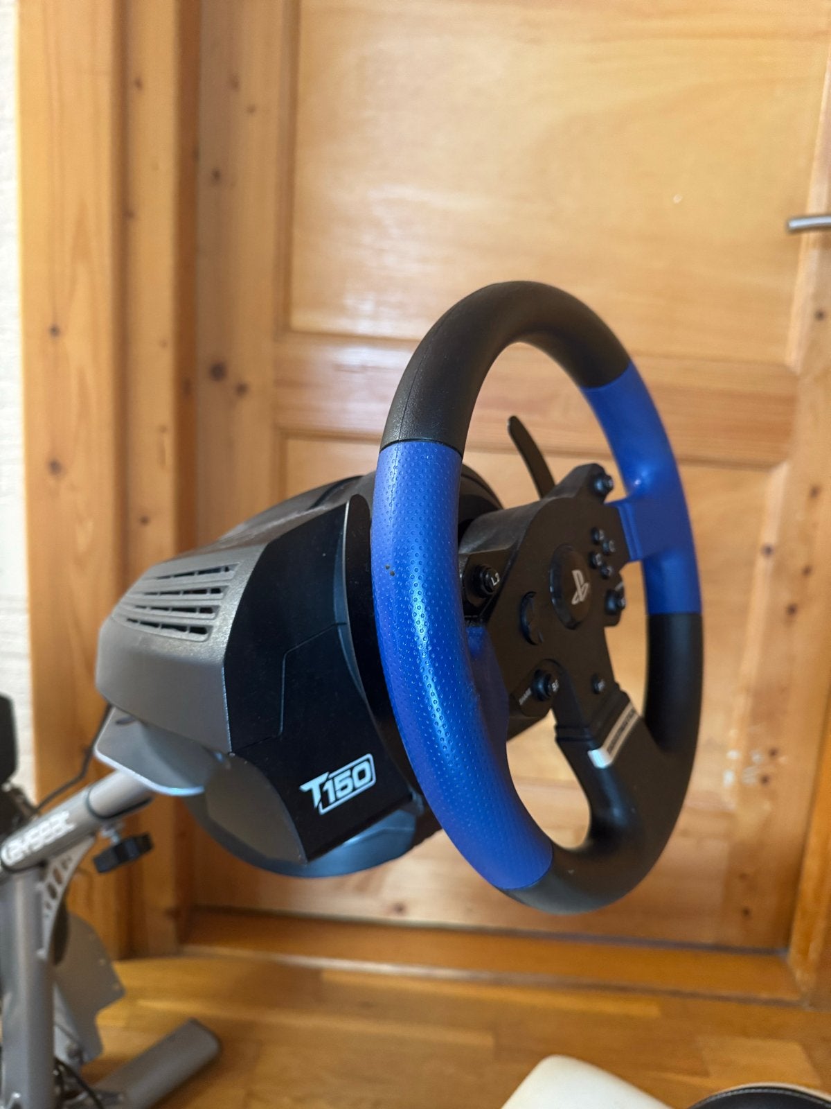 Thrustmaster T150 racestuur met Playseat en pedalen, Ophalen, Gebruikt, Stuur of Pedalen, PlayStation 3