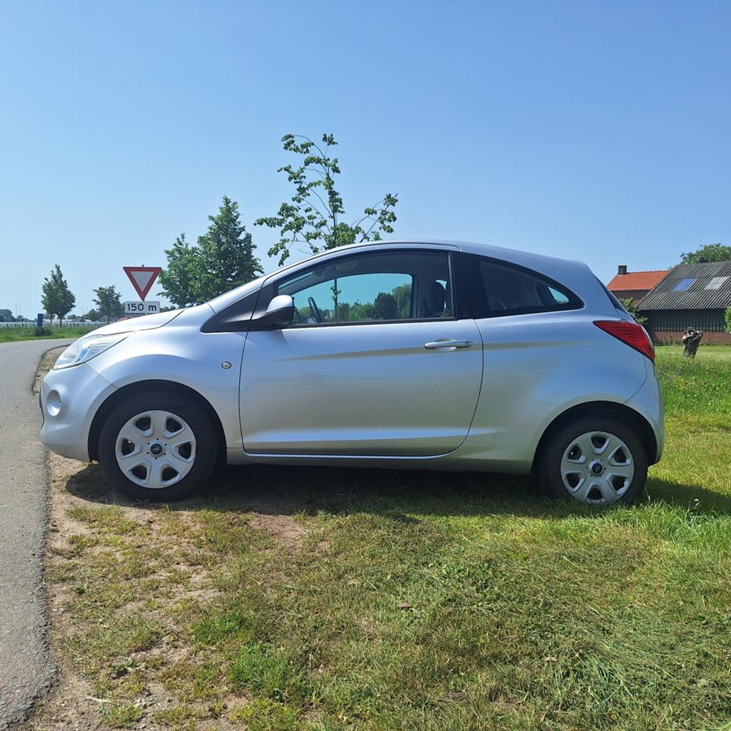 Ford Ka 1.2 69pk 2012 Grijs, Auto's, Voorwielaandrijving, Stof, 1242 cc, 4 cilinders