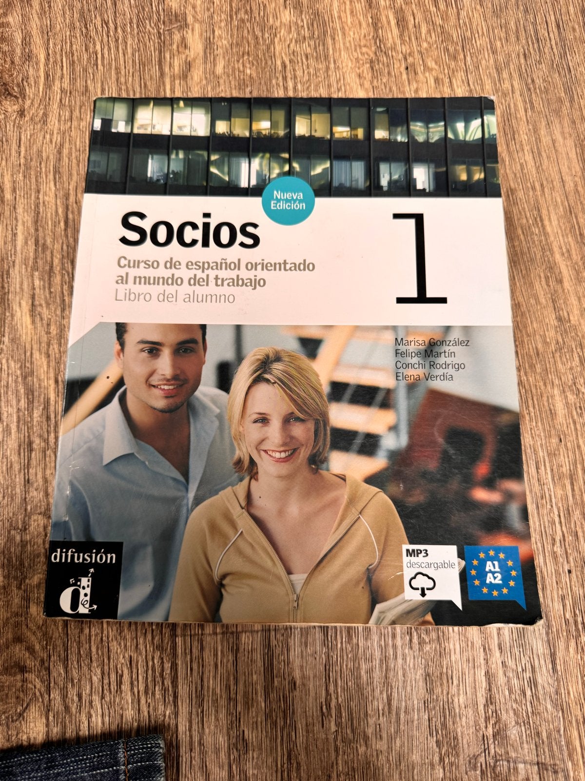 Spaans leerboek: Socios 1 (Nieuwe Editie), Ophalen of Verzenden, Zo goed als nieuw, Non-fictie