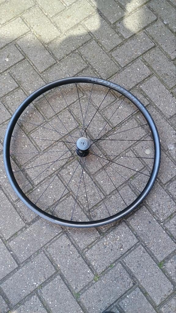 Bontrager Paradigm Voorwiel - Zo goed als nieuw, Wiel, Ophalen of Verzenden, Zo goed als nieuw, Bontrager