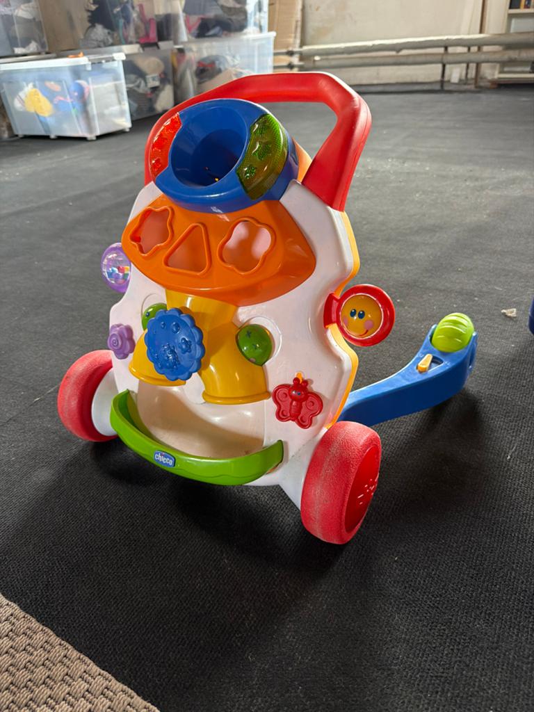 Chicco Baby Walker Loopstoel met Activiteiten, Ophalen of Verzenden, Zo goed als nieuw
