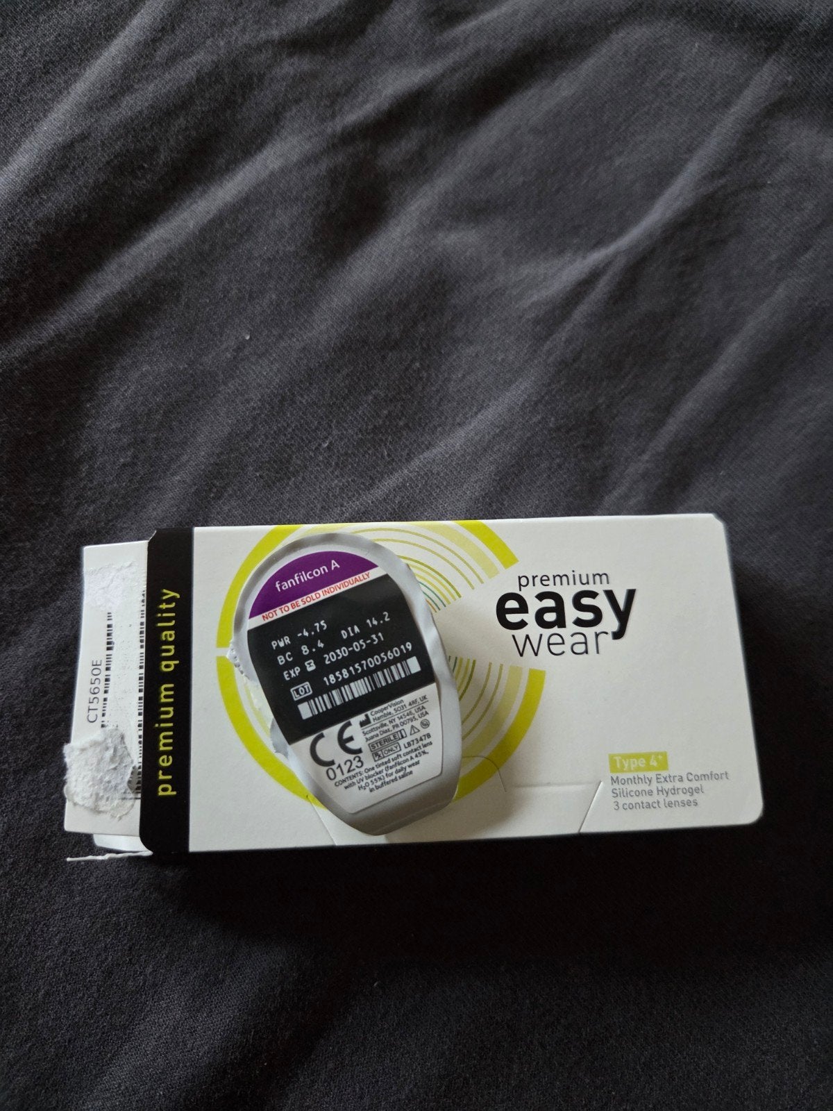 Premium Easy Wear maandlenzen -4.75 (1 stuk ongeopend), Ophalen of Verzenden, Nieuw, Ogen, Overige typen