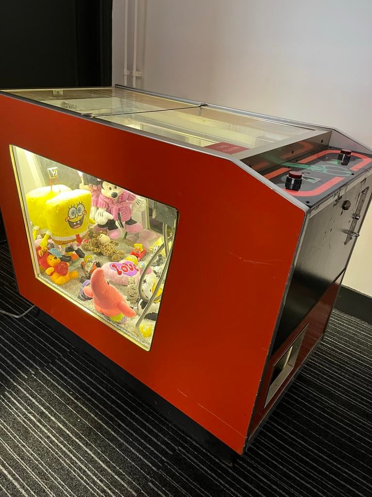 Grijpmachine/claw machine inclusief prijzen, Verzamelen, Speelgoed, Ophalen, Zo goed als nieuw