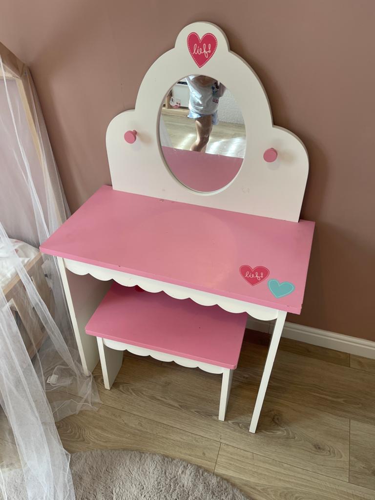 Lieve roze kaptafel met spiegel en krukje voor kinderen, Minder dan 50 cm, Gebruikt, Ophalen of Verzenden, Minder dan 100 cm