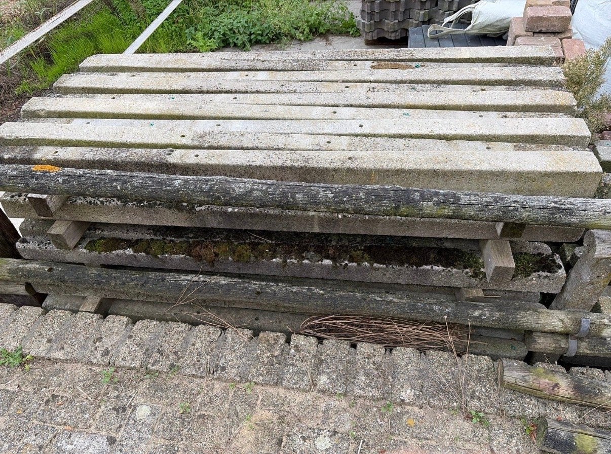 Betonnen weidepalen voor omheining