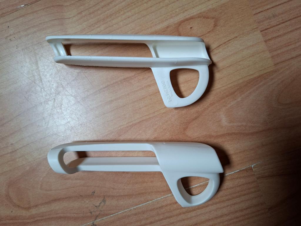 stokke bevestiging clips voor tuigje, Kinderen en Baby's, Kinderstoelen, Ophalen, Meegroeistoel