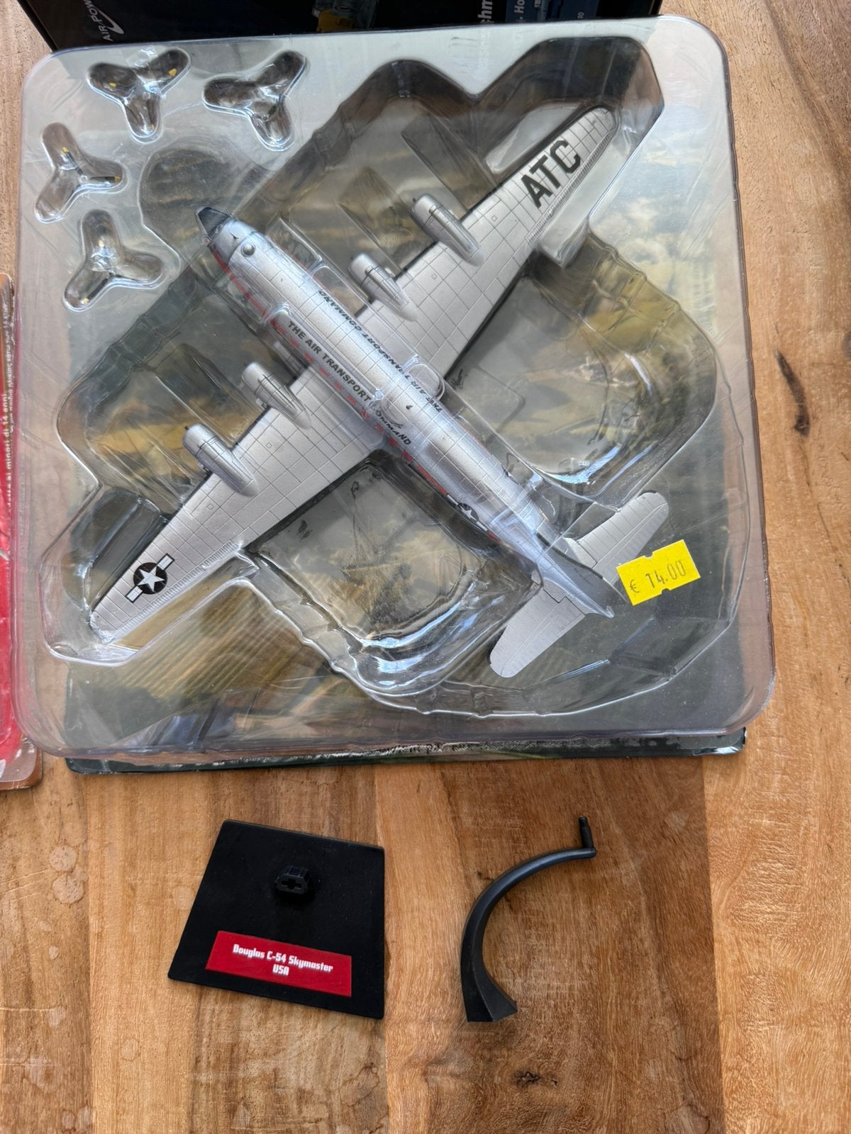 Douglas C54 Skymaster diecast, Ophalen of Verzenden, Zo goed als nieuw, Schaalmodel