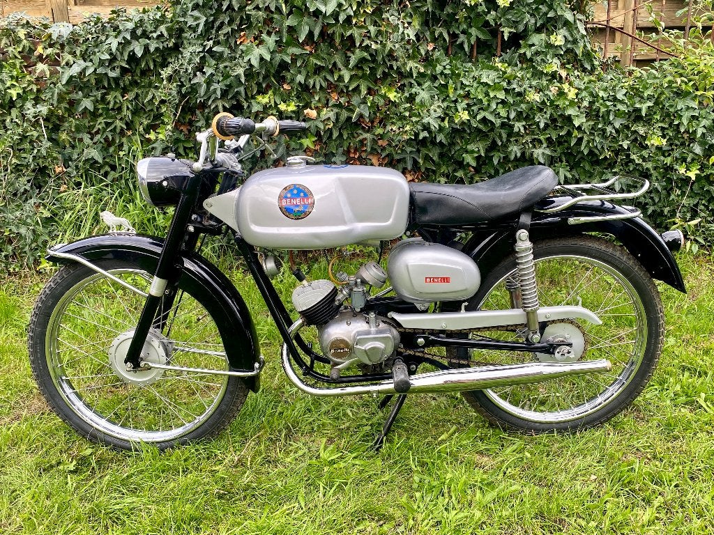 Benelli 50 America, Fietsen en Brommers, Overige merken, Maximaal 45 km/u, Ophalen of Verzenden, 4 versnellingen