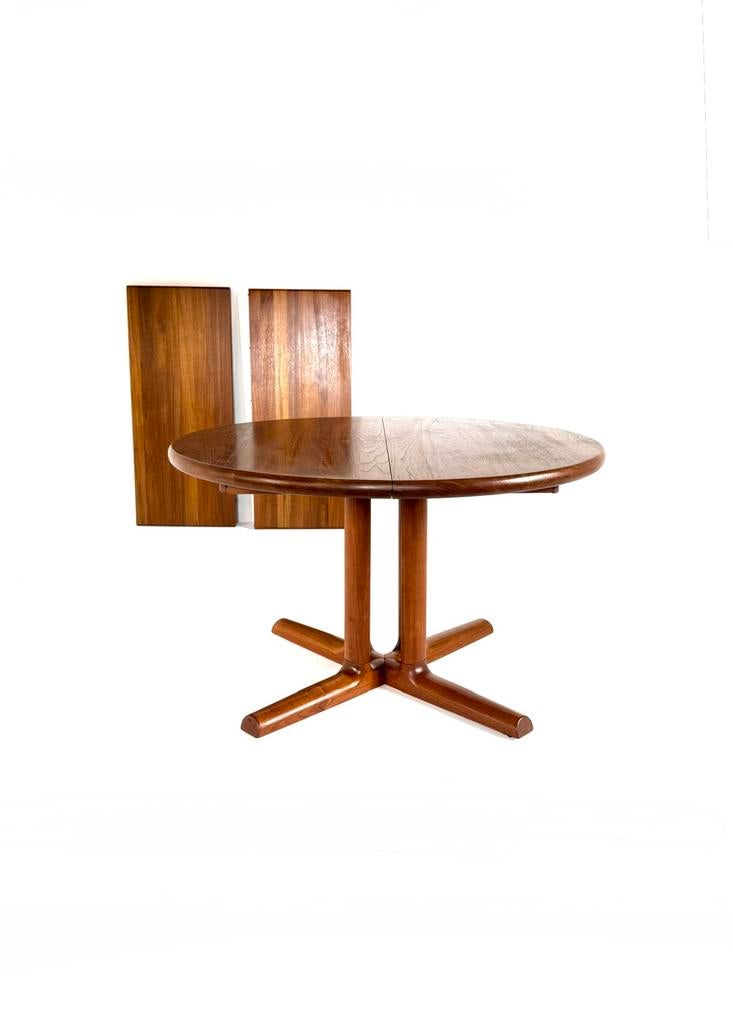 Vintage XL verlengbare teakhouten eettafel, Dyrlund ‘70, Huis en Inrichting, Vintage retro buisframe design rotan webbing papercord deens