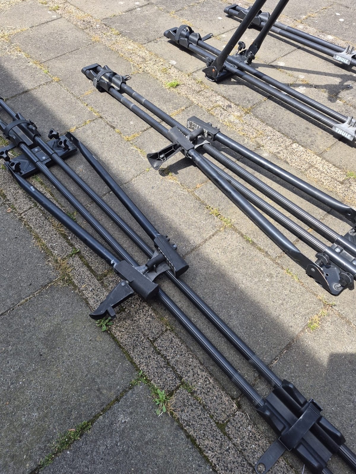 Thule Fietsendragers - Set van 4, Ophalen, 3 fietsen of meer, Gebruikt, Dakdrager
