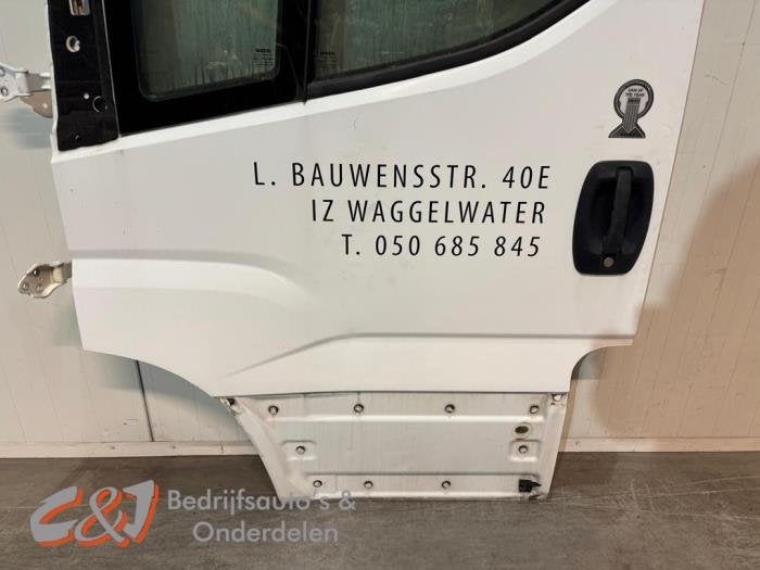 Portier 2Deurs links van een Iveco New Daily (WIT), Gebruikt, -, -, Ophalen of Verzenden