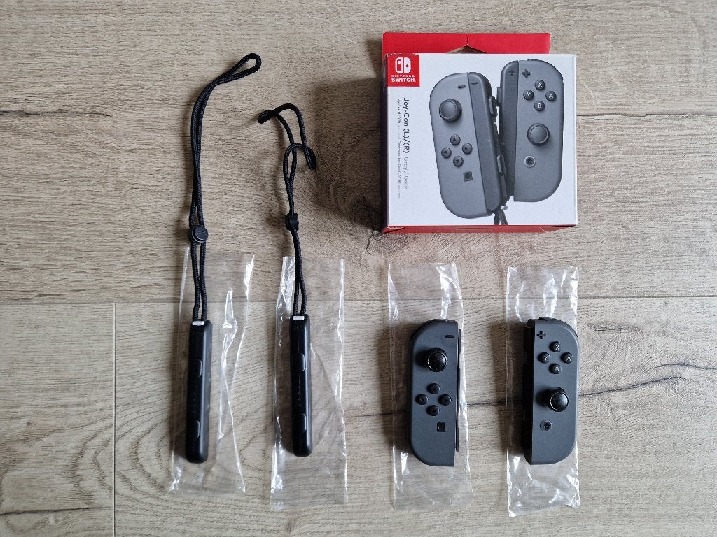 Nintendo switch joy-con pair grijs, Ophalen of Verzenden, Zo goed als nieuw, Met 2 controllers, Switch Original