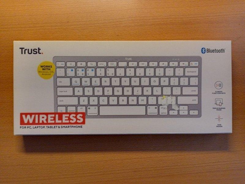 Nieuw Ultra-thin wireless Bluetooth keyboard van Trust, Computers en Software, Toetsenborden, Verzenden, Nieuw, Draadloos, Trust