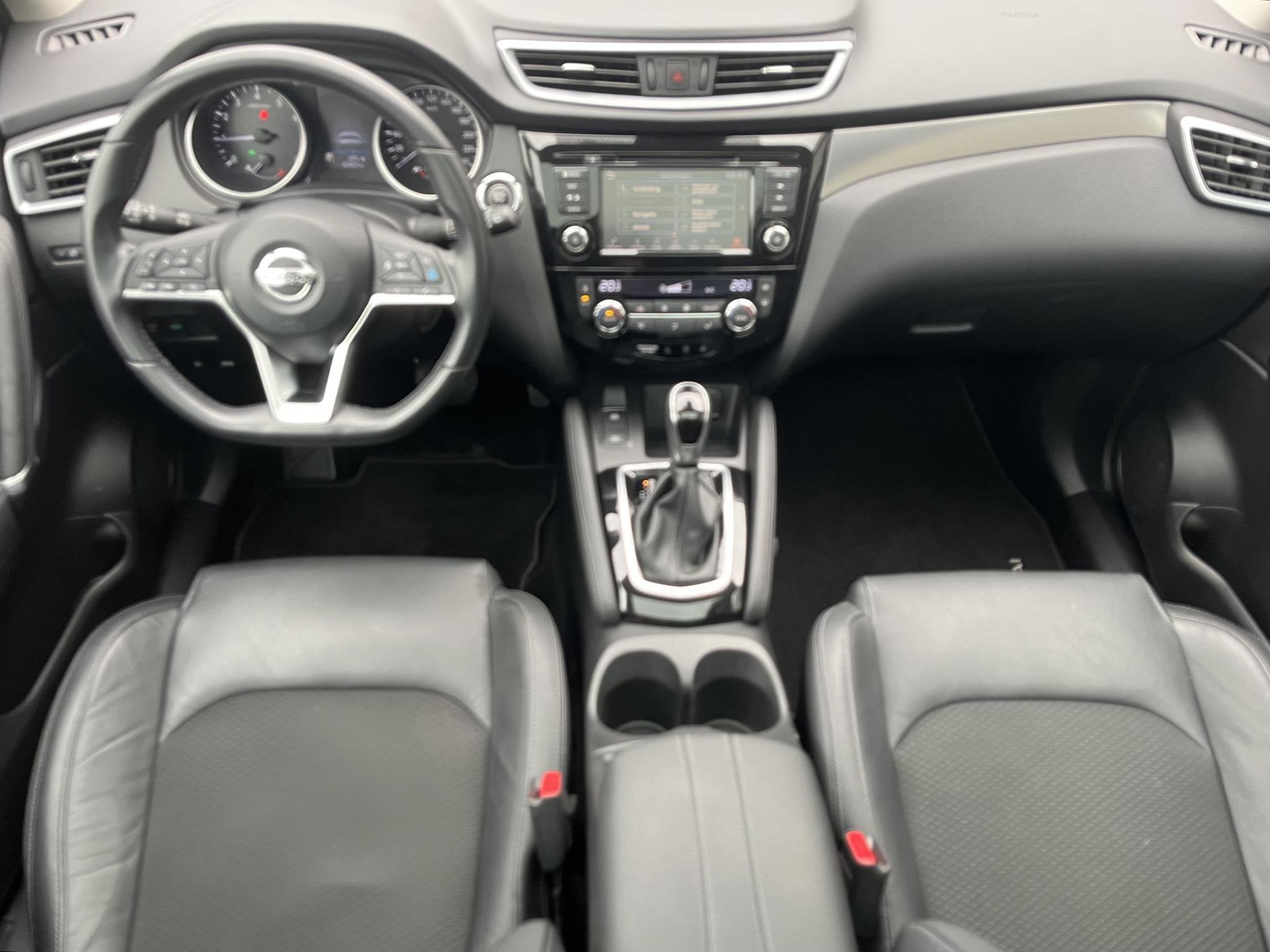 Nissan Qashqai 1.3 DIG-T Tekna / 100% dealer onderhouden / A, Auto's, Gebruikt, Euro 6, 4 cilinders, 1290 kg
