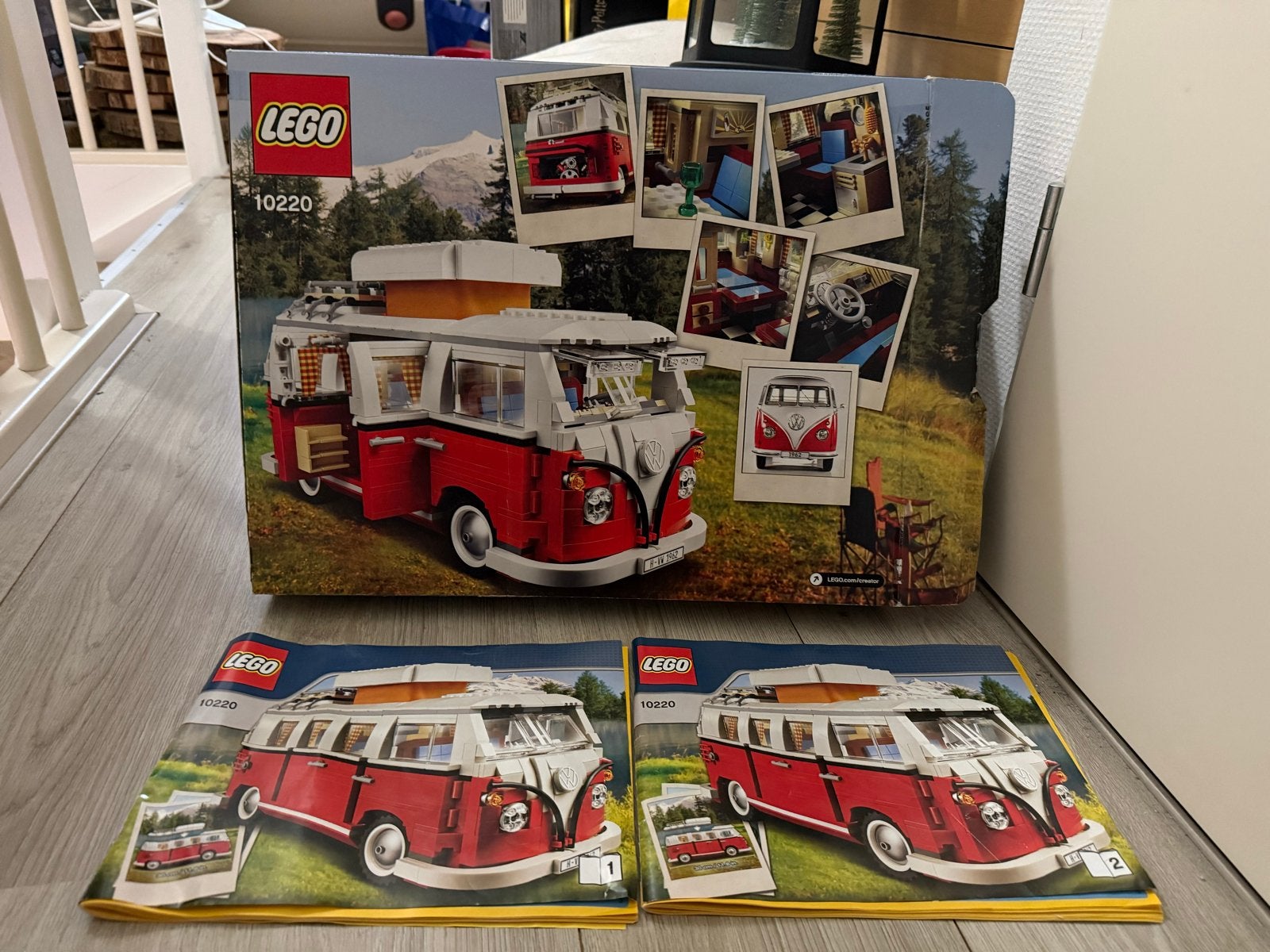 LEGO Creator Expert Volkswagen T1 Camper Van 10220, Kinderen en Baby's, Speelgoed | Duplo en Lego, Ophalen of Verzenden, Zo goed als nieuw