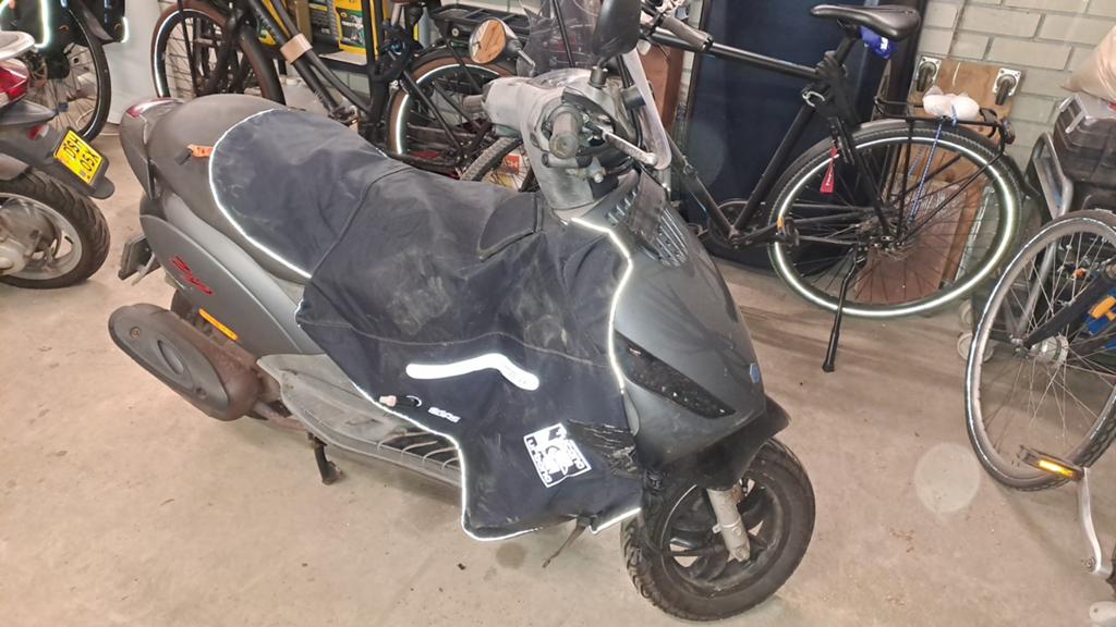 Piaggio zip.Alarm!, Fietsen en Brommers, Brommers | Overige merken, Ophalen, Zo goed als nieuw