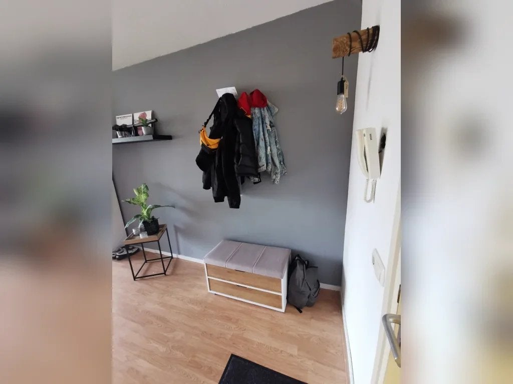 NIEUW! Woonruimte te huur Van Uvenweg