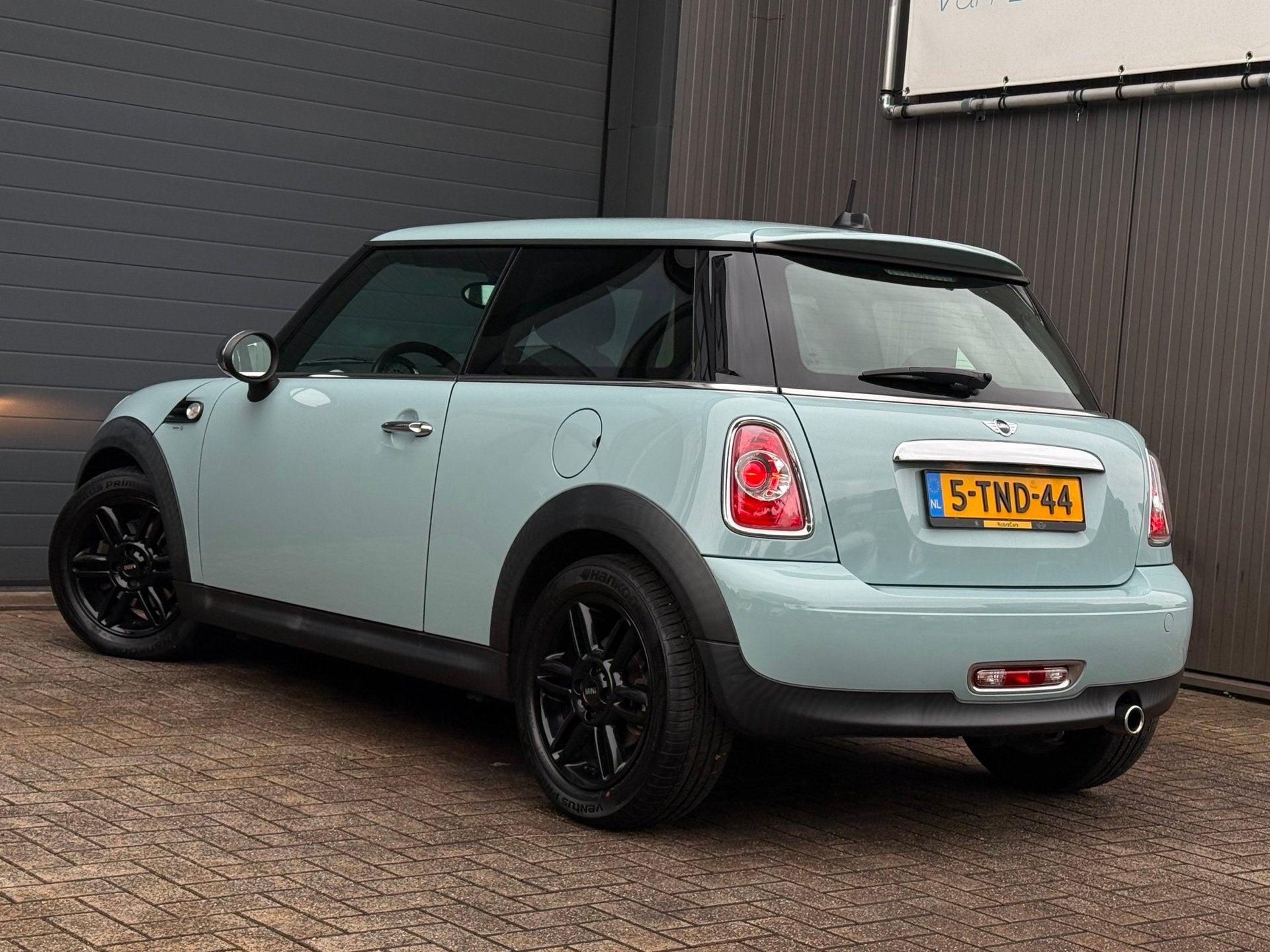 MINI One