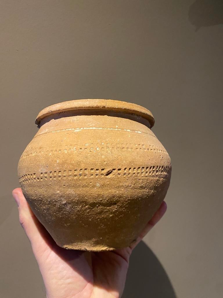 Bodemvondst - laat romeins / merovingisch aardewerk pot, Ophalen of Verzenden