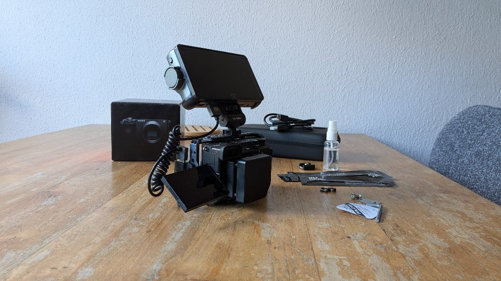 a6700 video set viltrox monitor, falcam cage: waarde €1968, Bluetooth, Ophalen of Verzenden, Zo goed als nieuw, Geheugenkaart